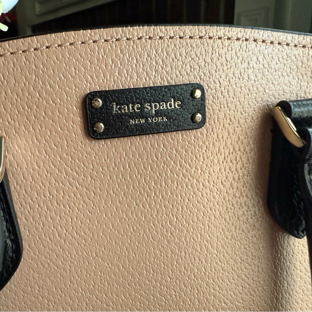 🔥 Fire Sale 🔥
Kate Spade Jeanne Medium Blush Pink/Black Satchel With Tag - Picture 11 of 11